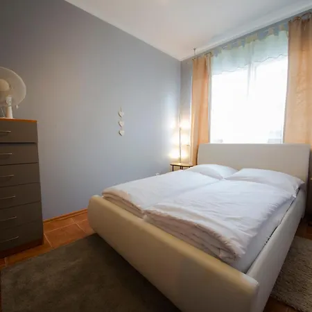 Wyspa Uznam - Platan